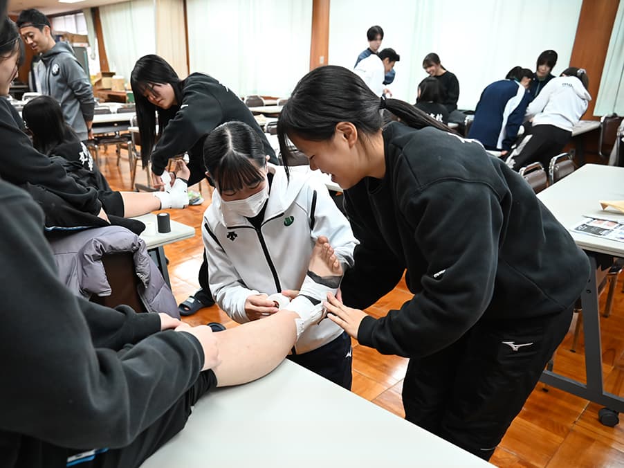 高校部活動出張講座(現場実習)