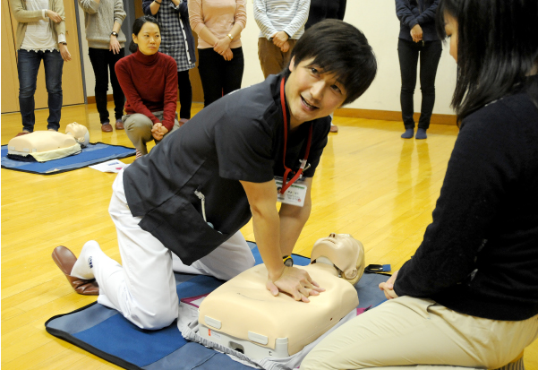 知っておきたい心肺蘇生とAED の使い方(一次救命処置)